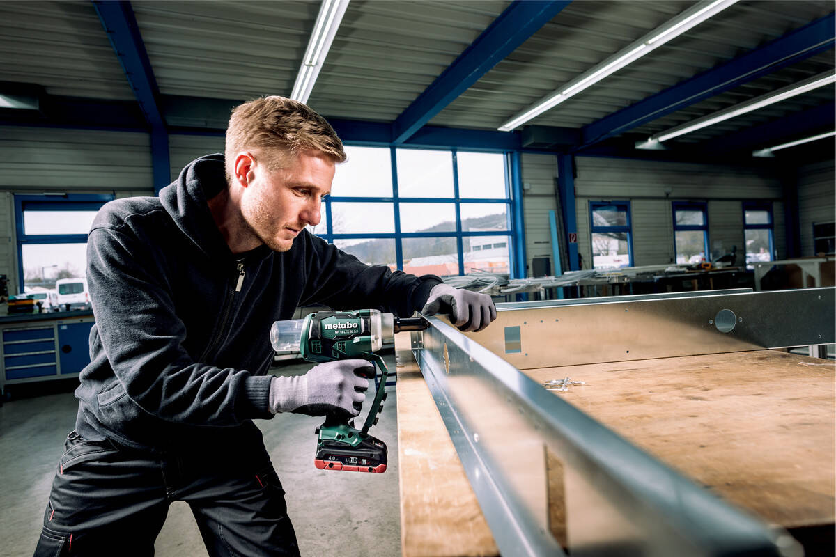 Metabo NP 18 LTX BL 5.0 Nitownica nity zrywalne