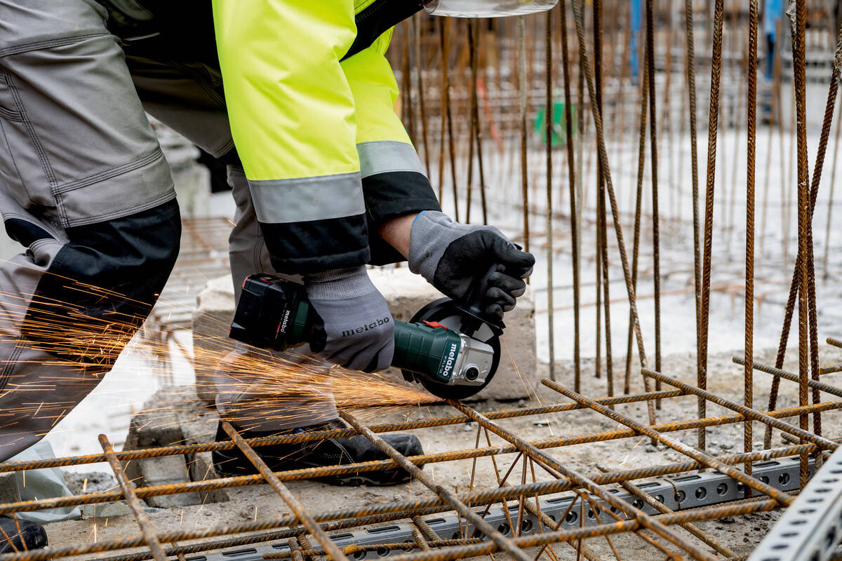 Metabo W 18 L 9-125 Szlifierka Kątowa 34 mm